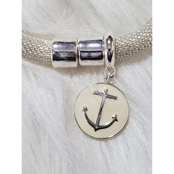 NWOT Women's Jewelry Silvertone Round Shape Mesh Anchor Charm Bracelet - Picture 2 of 4